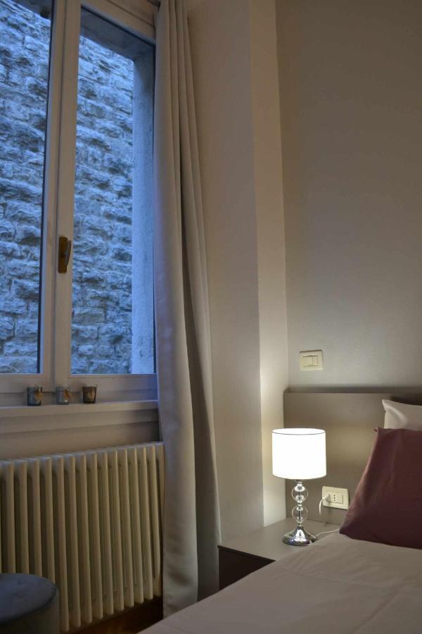 Apartament Lantica Torre Riva Zewnętrze zdjęcie